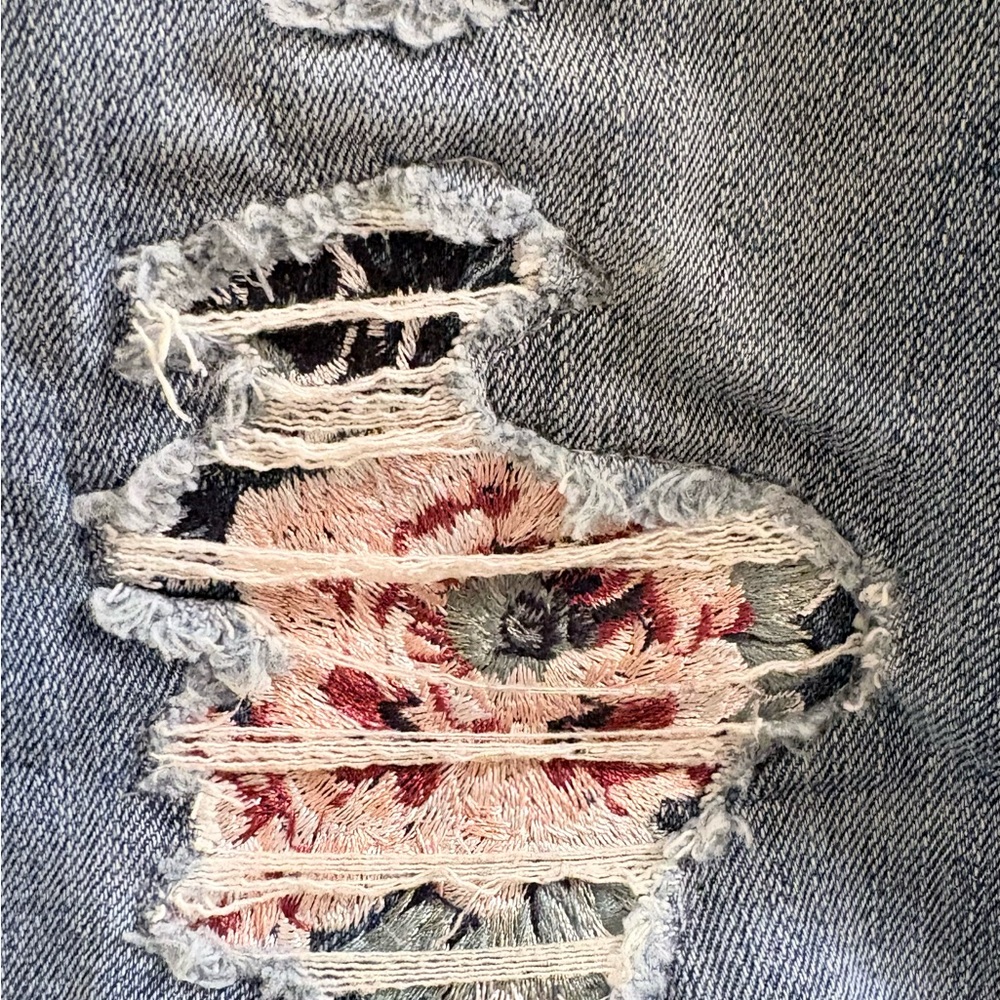 Jeans bundle! - Picture 8 of 10